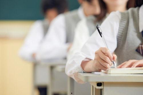 凉亭吃瓜事件道歉